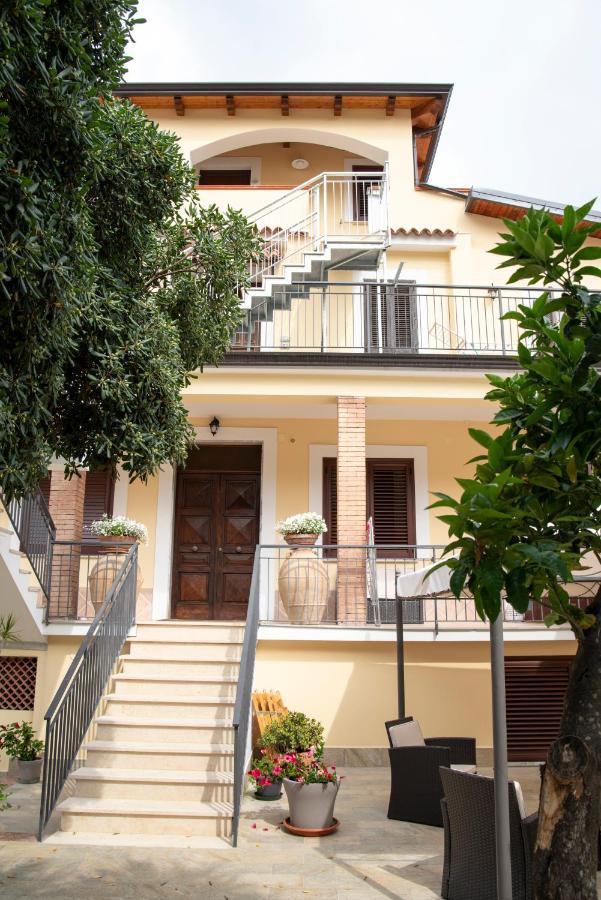 La Suite Sul Corso Santa Maria di Castellabate Exterior foto